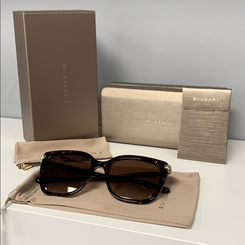 BVULGARI women’s sunglasses - Picture 2 of 12